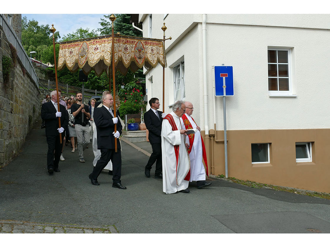 Bittprozession am Pfingstmontag (Foto: Karl-Franz Thiede)